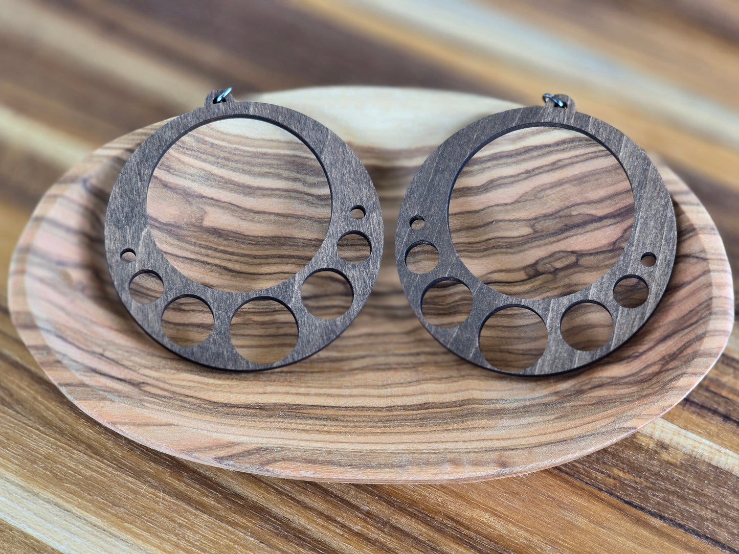Holes in Hoops